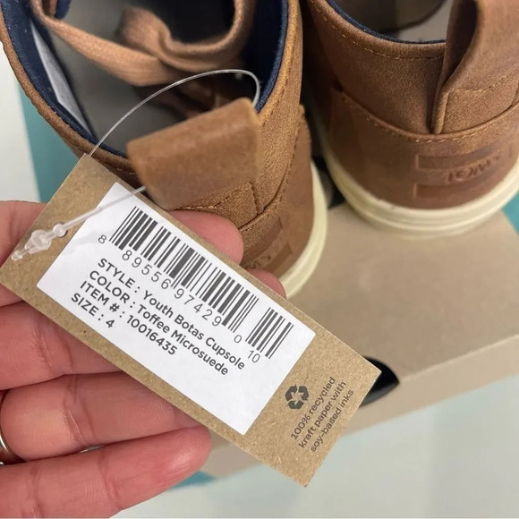 NEW TOMS Botas Cupsole Toffee Microsuede Sneakers Size 4 Youth Boys - Picture 7 of 9